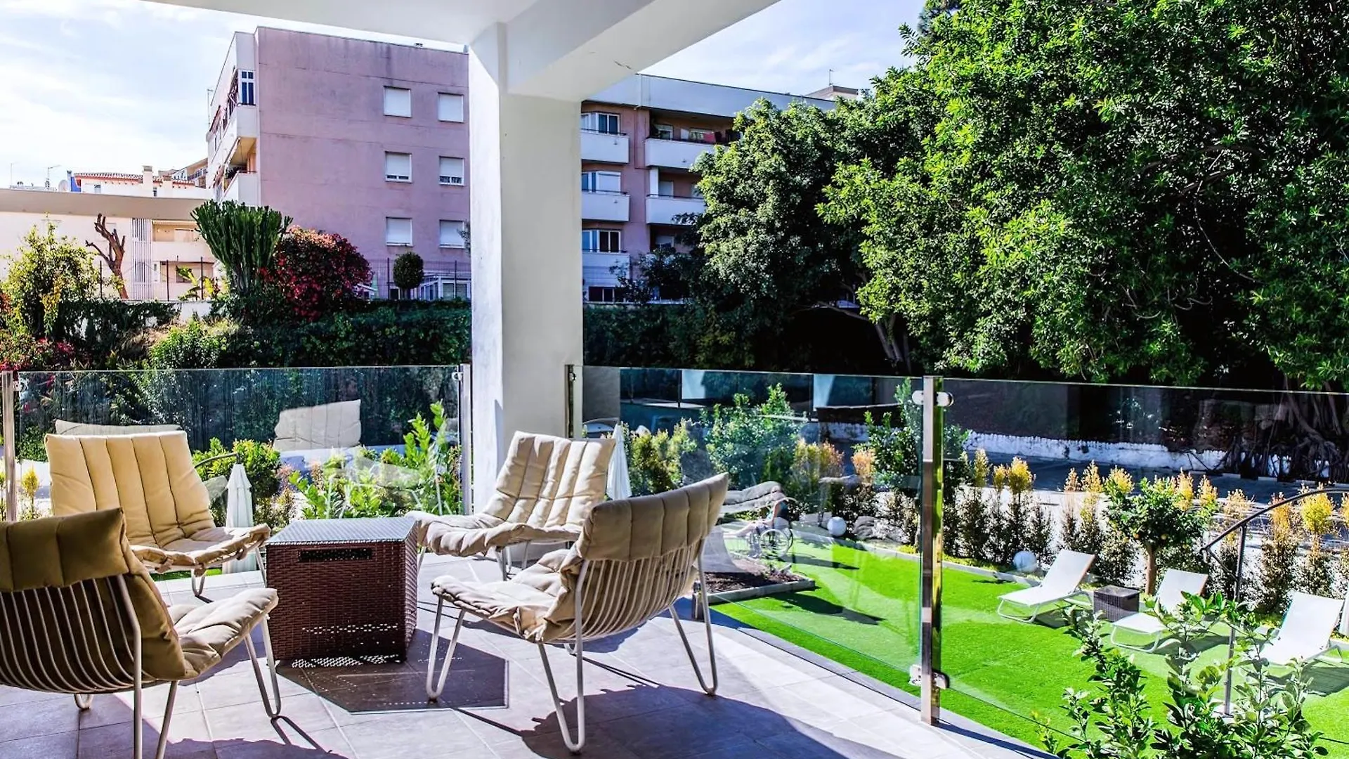Dimona Suites Apartamentos Turísticos Torremolinos