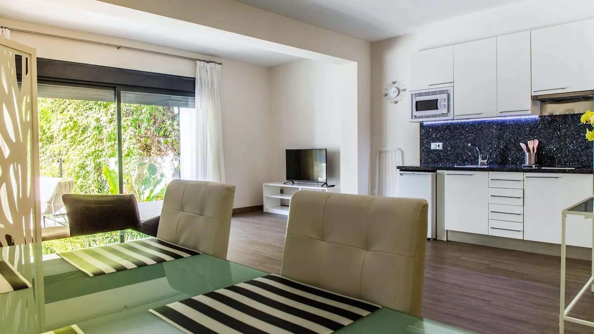 Bluesea Dimona Suites Torremolinos Spain